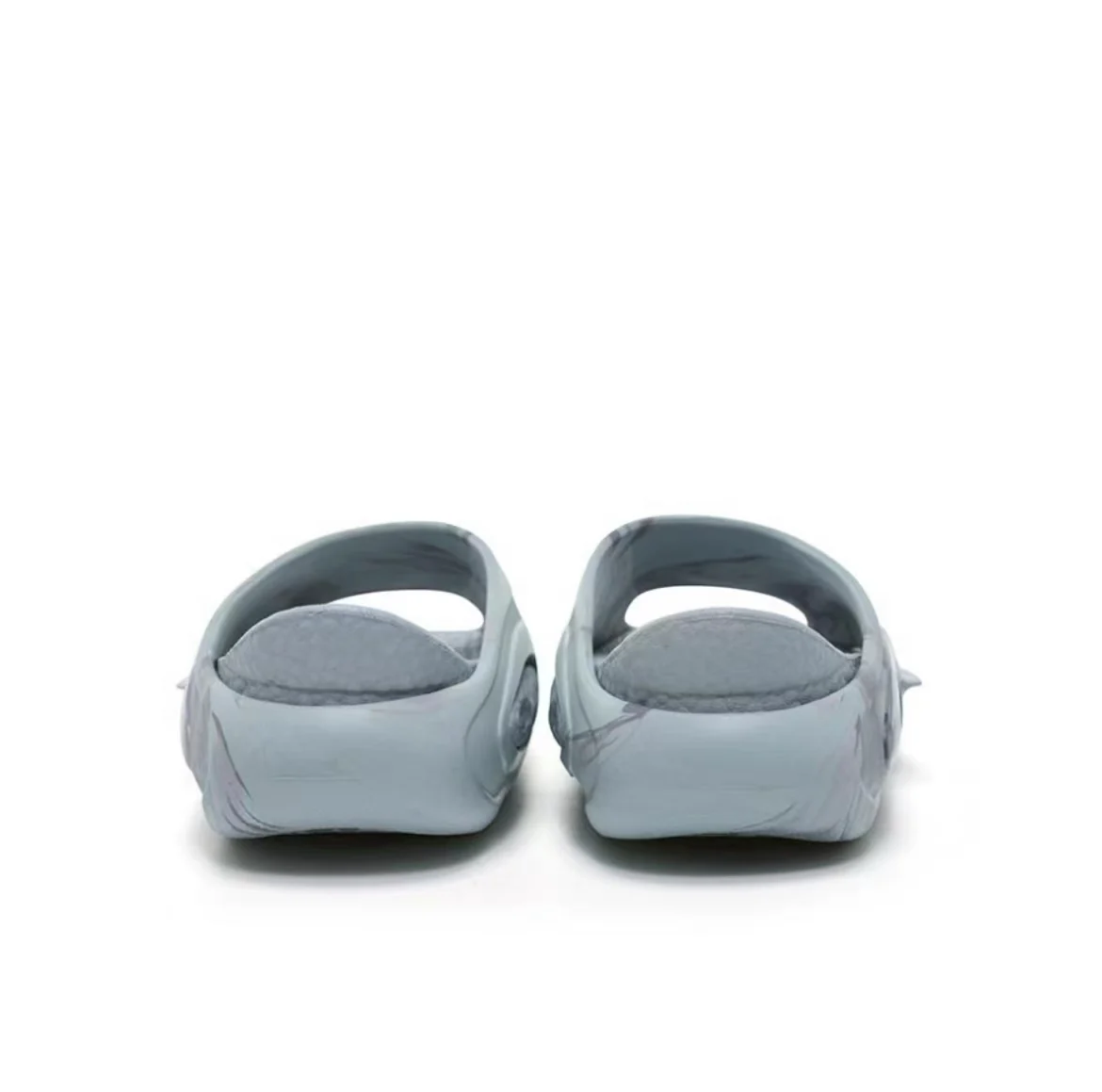 Austin Reaves x Rigorer Shark 2.0 Waterproof Slipper - Chibi - Image 4