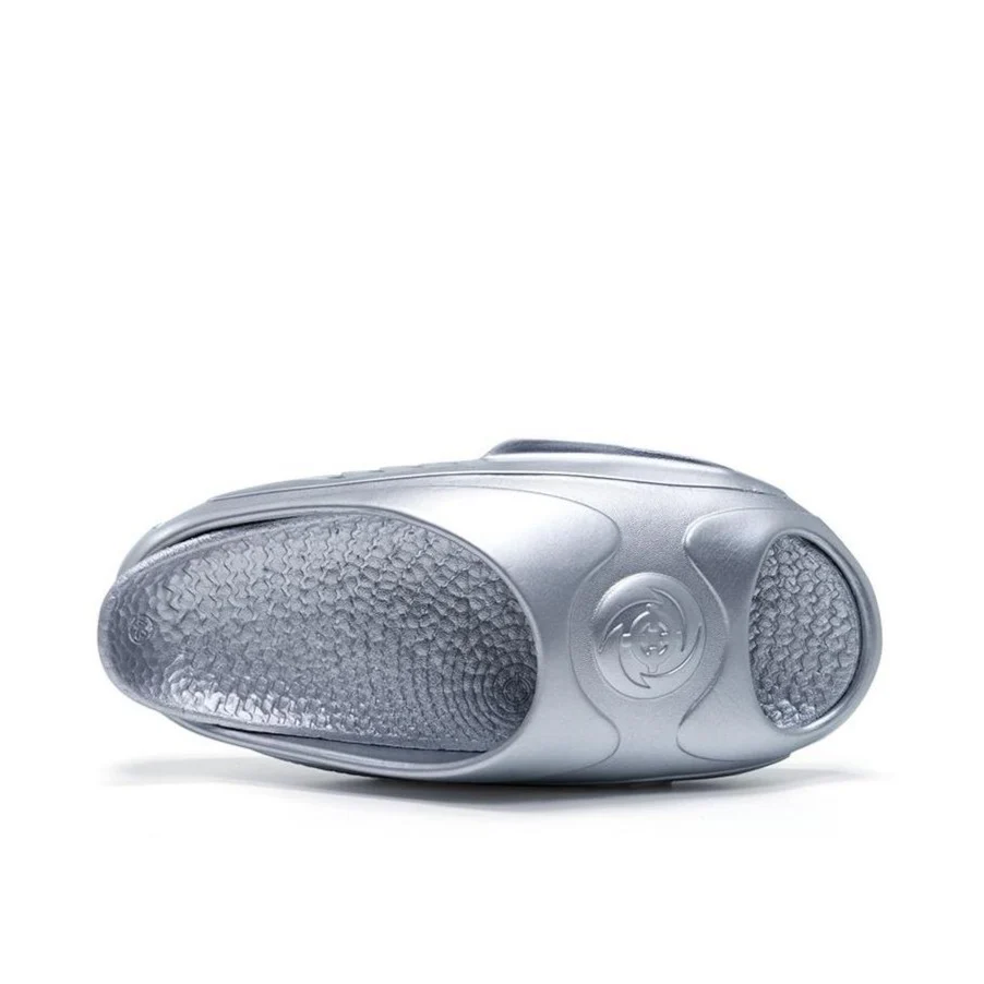 Austin Reaves x Rigorer Shark 2.0 Waterproof Slipper - Gray - Image 5