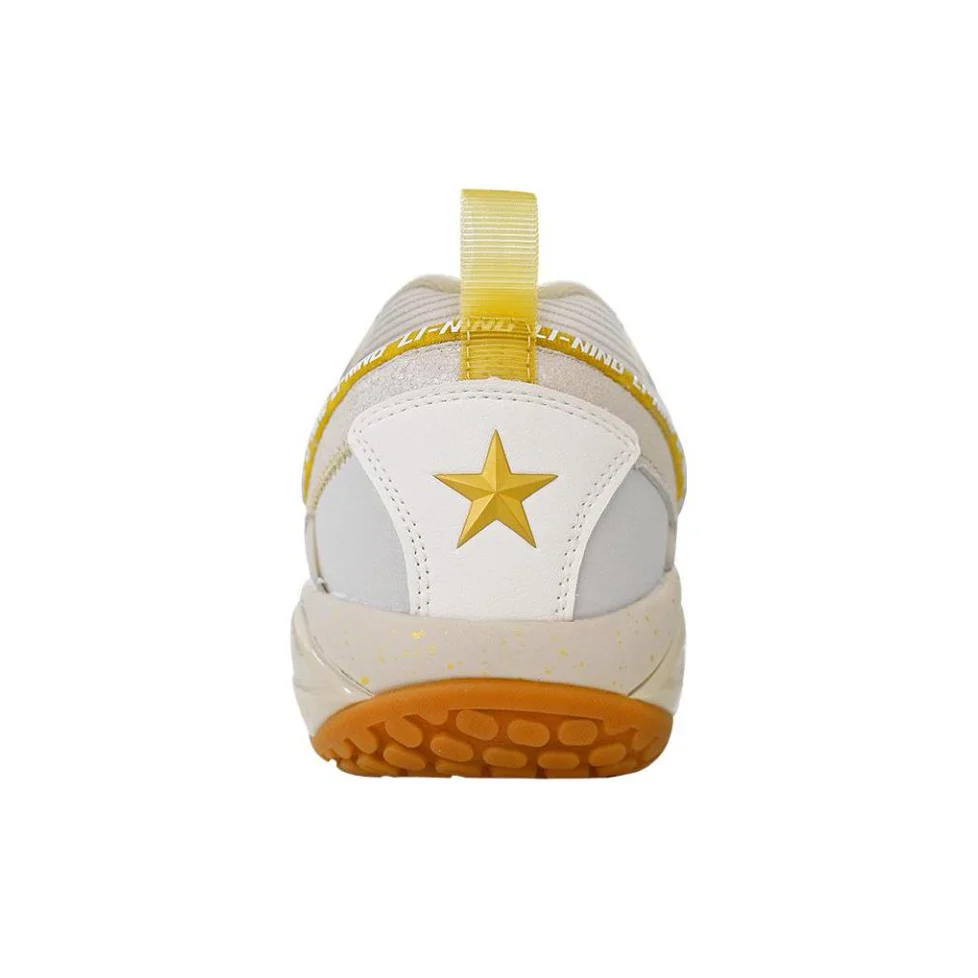 （Shi Yu Qi）Li-Ning Invincible Ace Badminton Shoes - White/Gold - Image 4