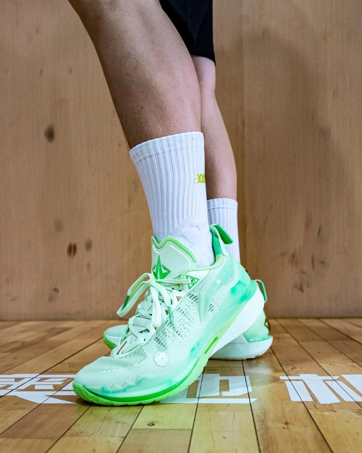 Li-Ning Jimmy Butler JB2 - Jade/Fairy Fruit Green - Image 3
