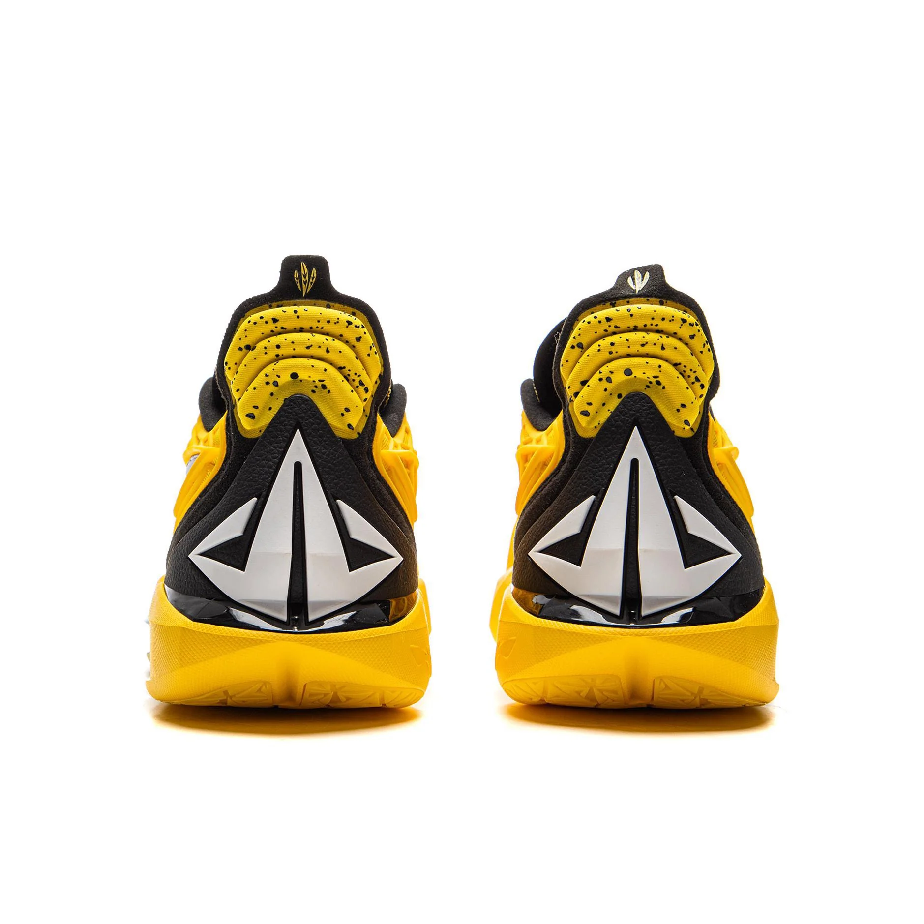 Li-Ning Jimmy Butler JB3 - Marquette University - Image 4