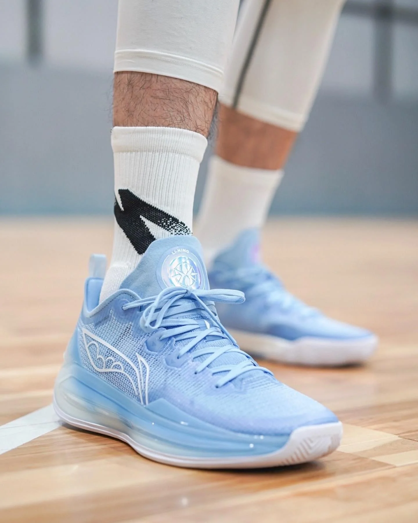 Li-Ning Liren 3 V2 - Blue Sky - Image 8