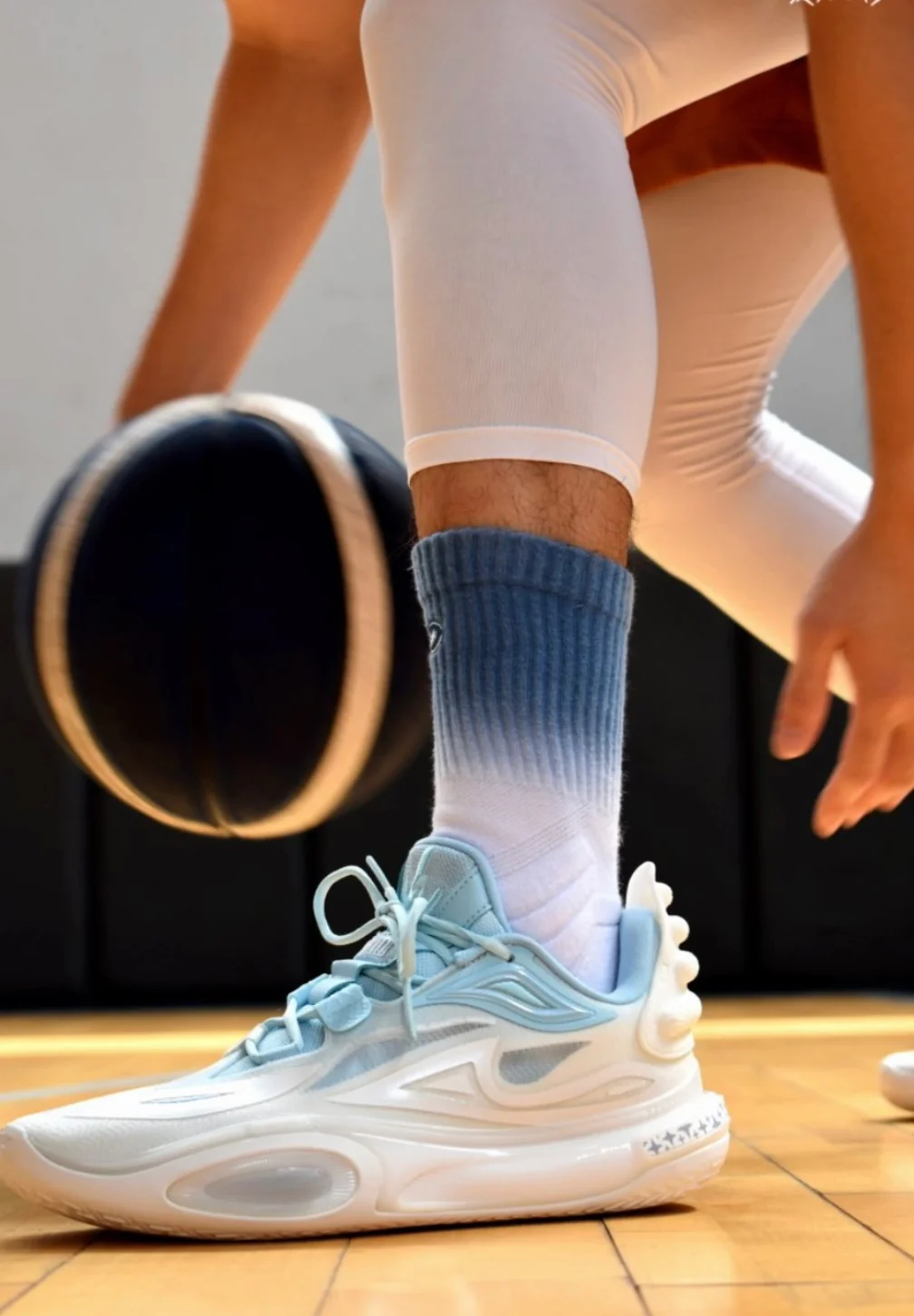Li-Ning Wade All City 11V2 - Cloudy White - Image 4