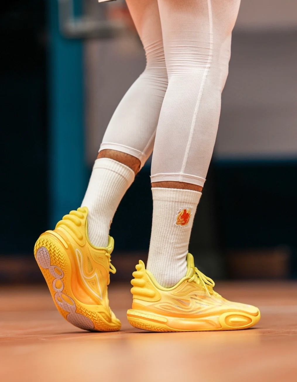 Li-Ning Wade All City 11V2 - Lemon Yellow - Image 2