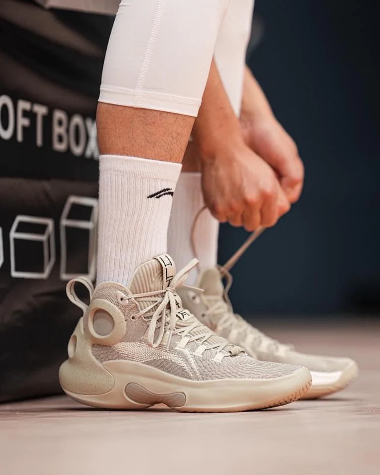 Li-Ning YuShuai Ultra - Moonlight Gray - Image 2